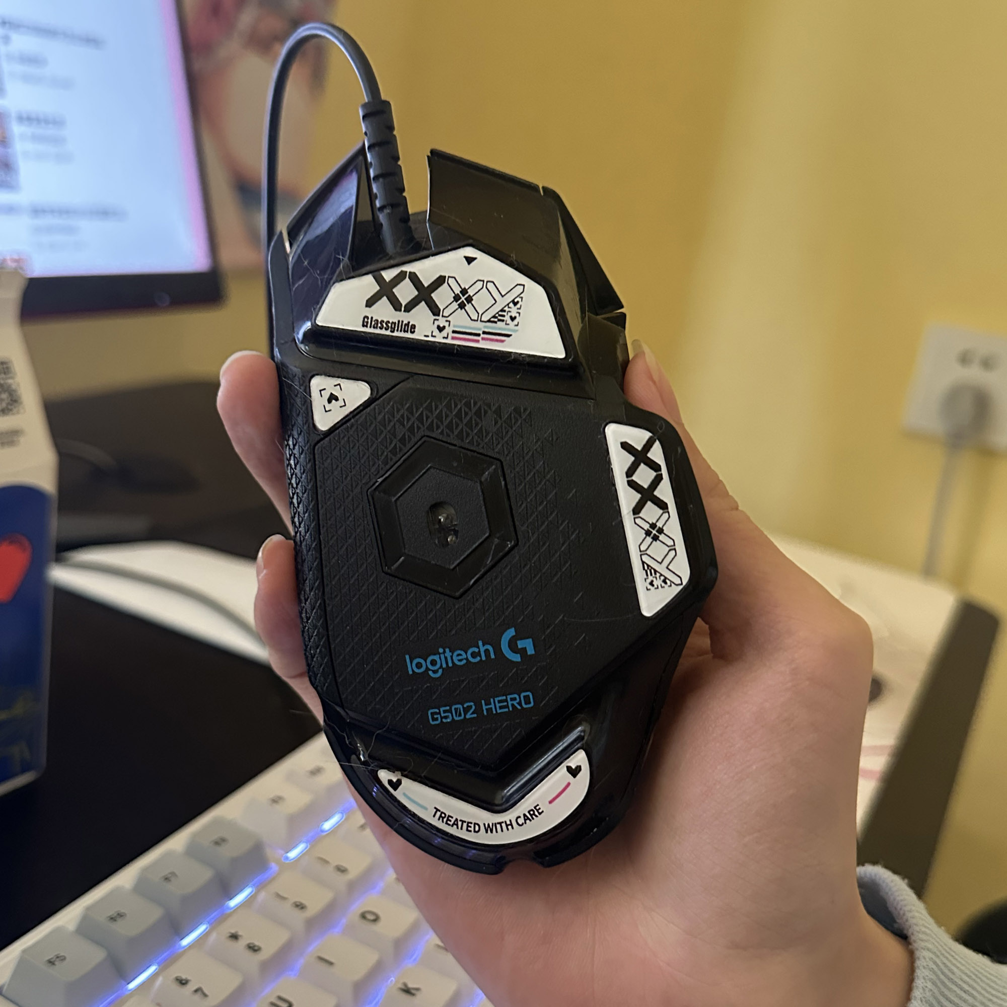 Tempered glass foot pads are s - Gaming Accessories Logitech บทวิจารณ์และราคา